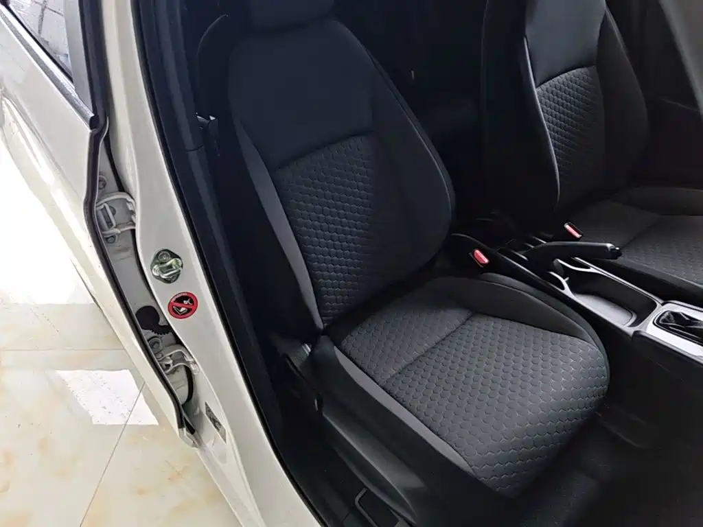 Honda Fit — миниатюра 25