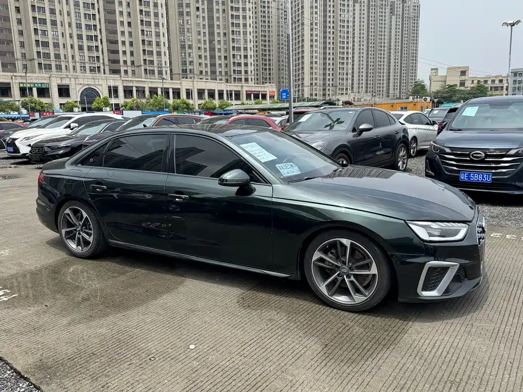 Audi A4L 2020 40 TFSI Luxury