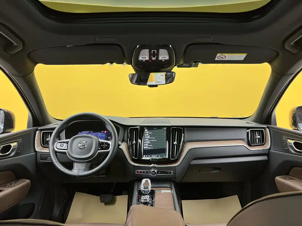 Volvo XC60 — миниатюра 40