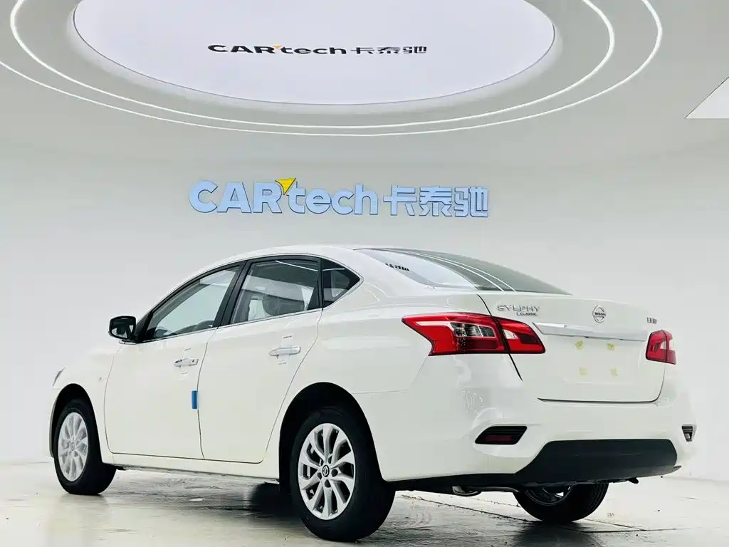 Nissan Sylphy — миниатюра 7