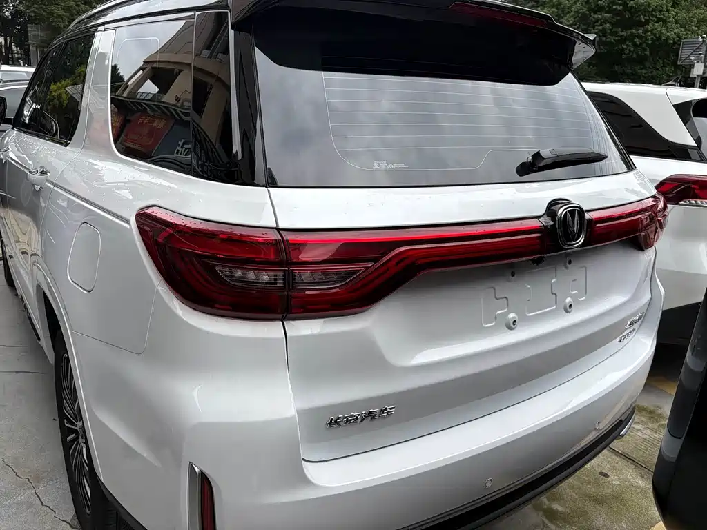 Changan CS95 — миниатюра 16