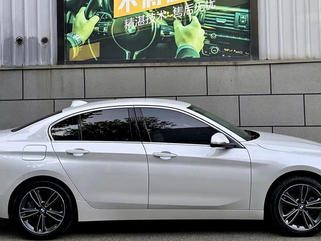 BMW 1 Series — миниатюра 16