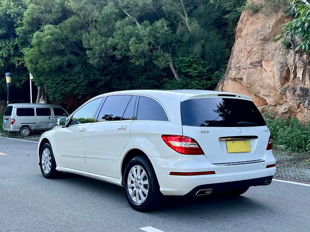 Mercedes-Benz R-Class — миниатюра 8