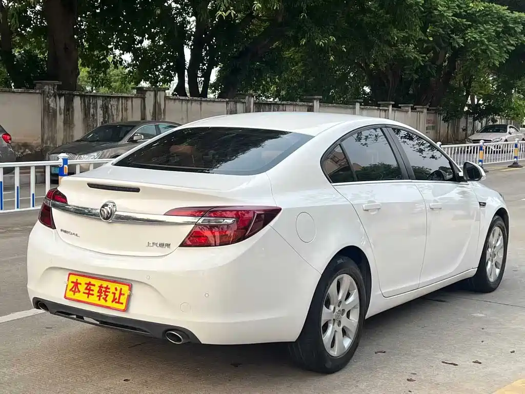 Buick Regal — миниатюра 9