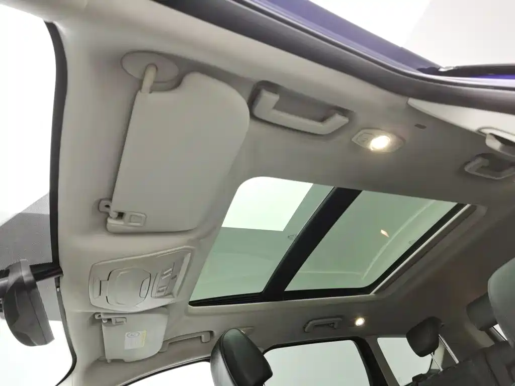 Ford Kuga — миниатюра 14