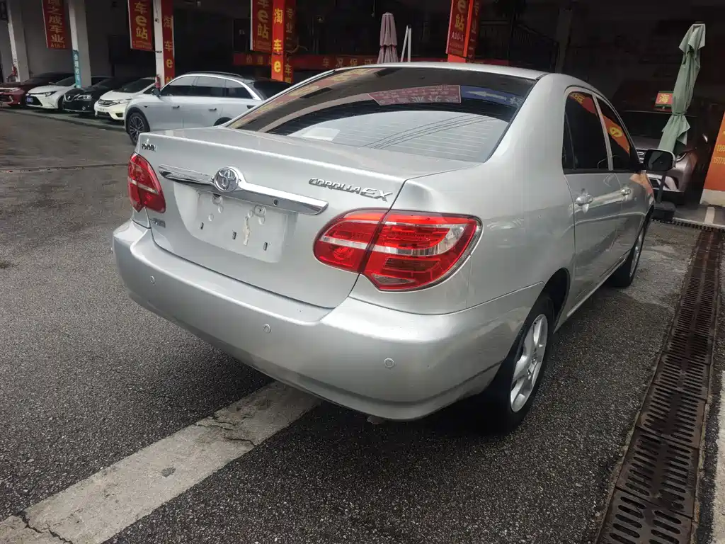Toyota Corolla — миниатюра 6