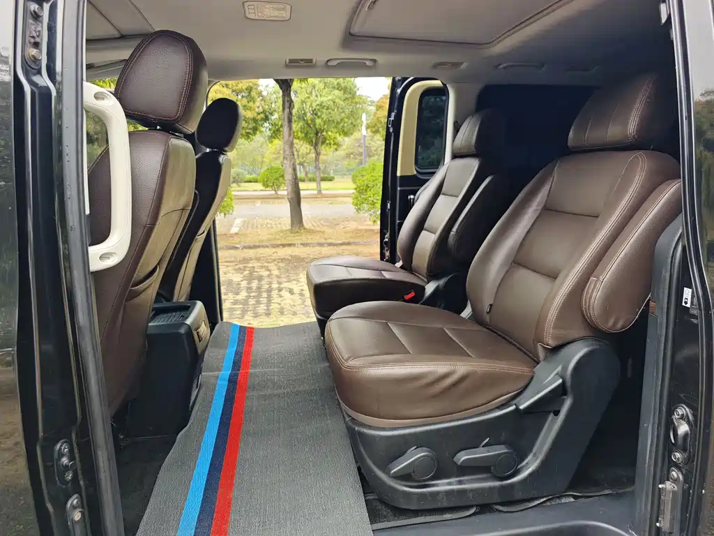 DONGFENG POPULAR CM7