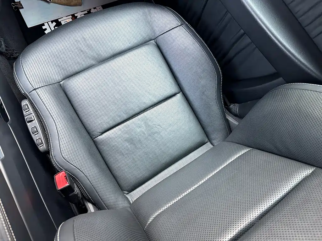 Mercedes-Benz G-Class — миниатюра 16