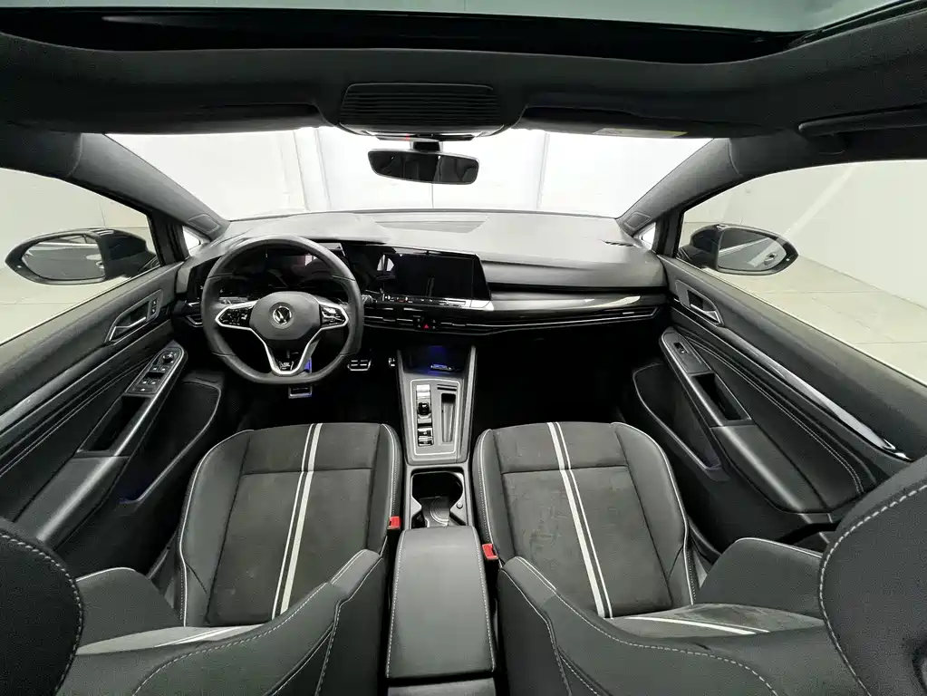 Volkswagen Golf — миниатюра 9