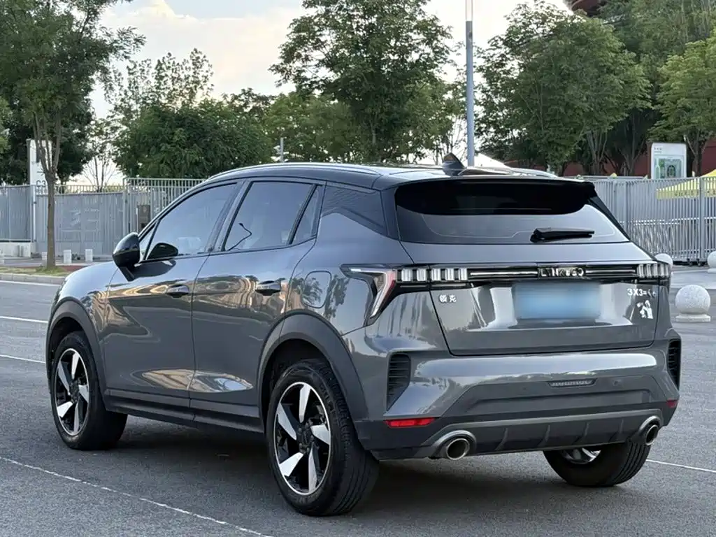 Lynk & Co 06 2020 1.5T Pro