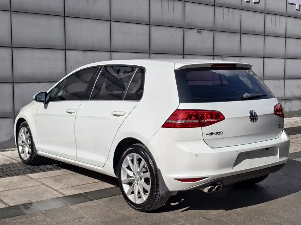 Volkswagen Golf — миниатюра 21