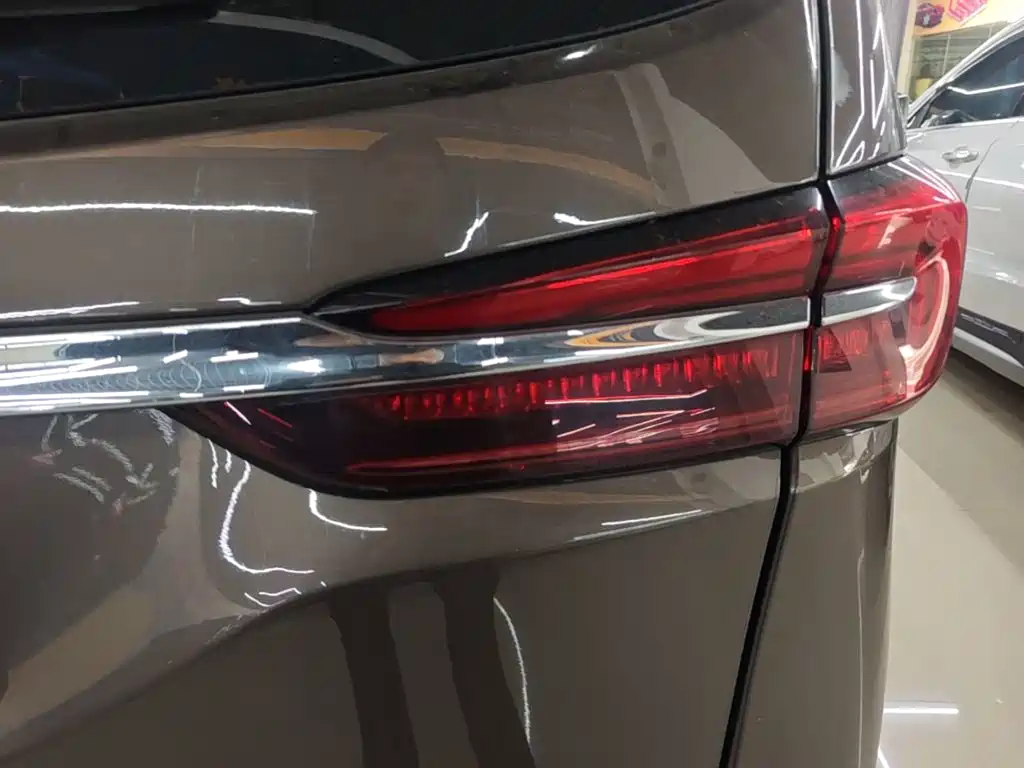 Buick GL8 — миниатюра 24