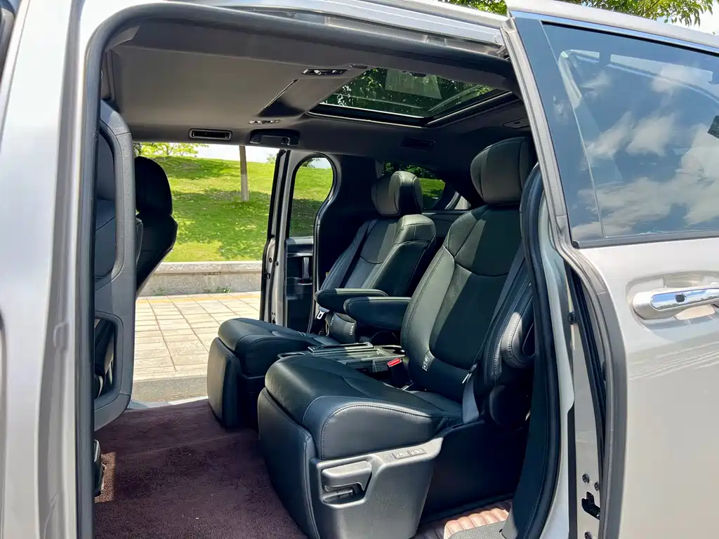Toyota Sienna 2021 2.5L