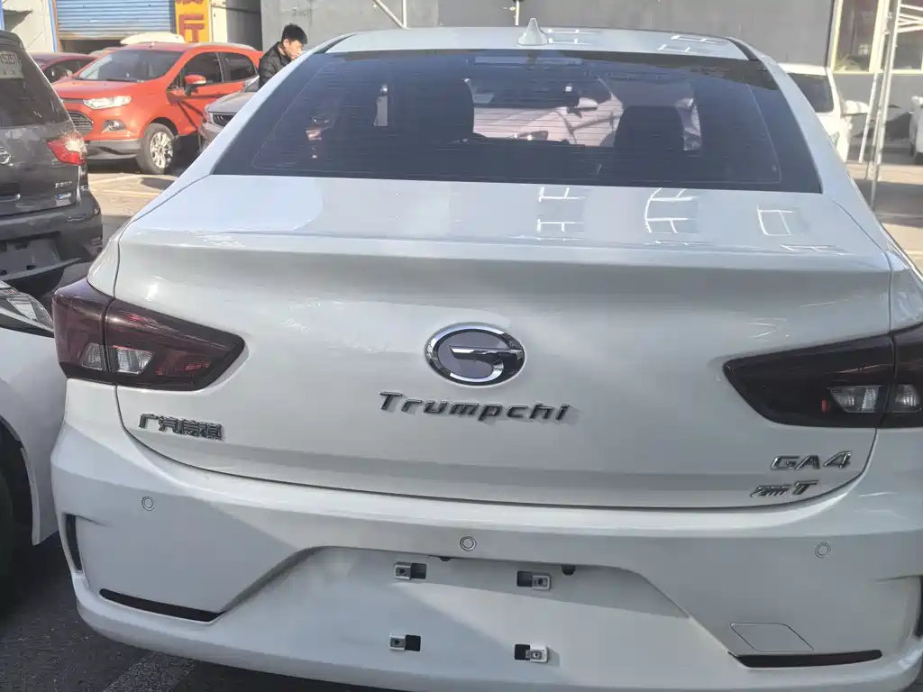 GAC TRUMPCHI GA4