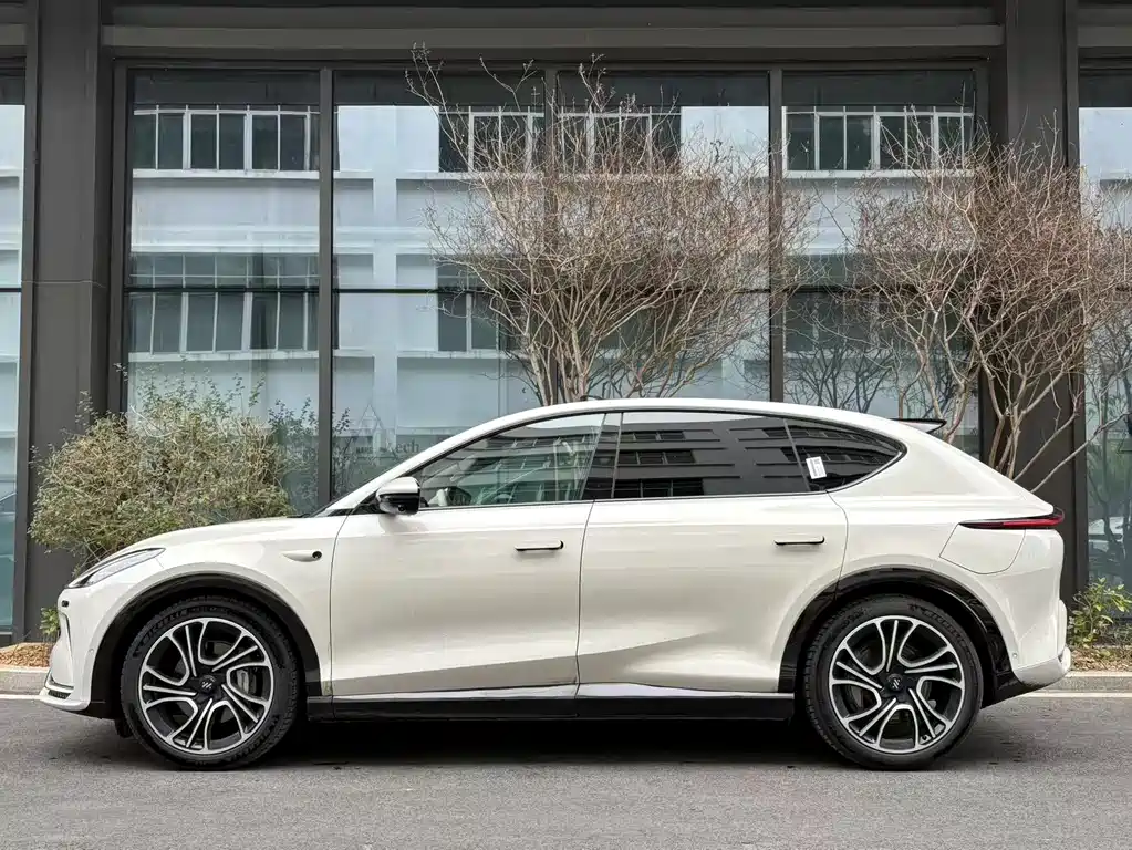 ZHIJI AUTOMOBILE ZHIJI LS7