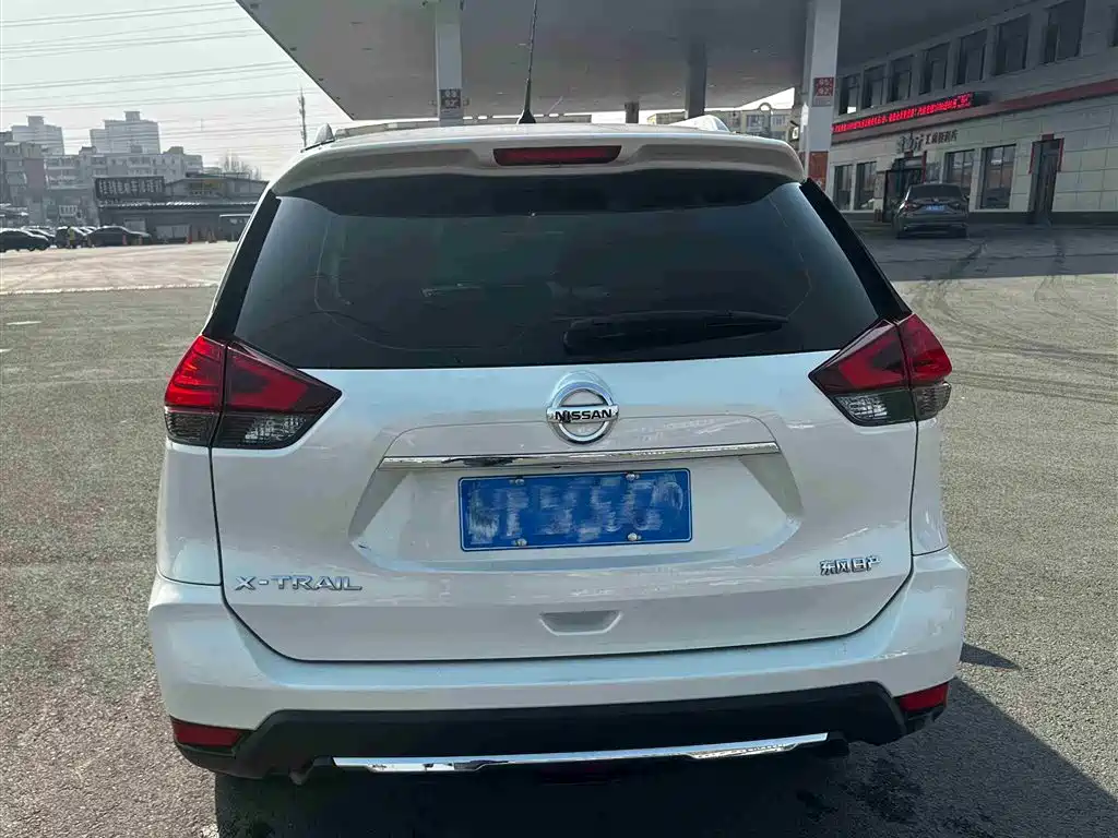 NISSAN QIJUN