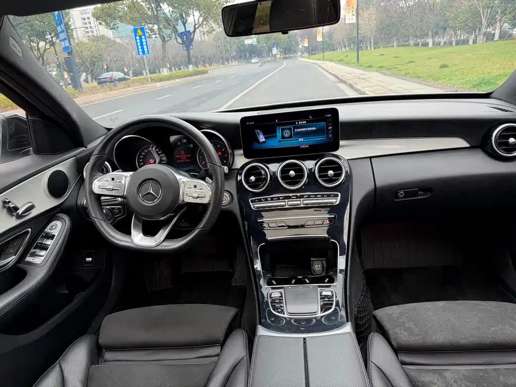 MERCEDES-BENZ C CLASS