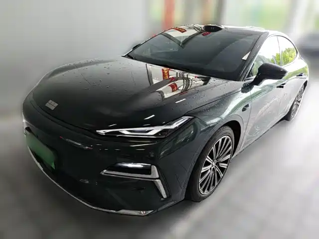 2025 Geely Galaxy Xingyao 8