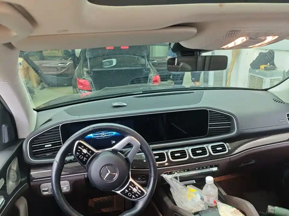 Mercedes-Benz GLE (Import) — миниатюра 6