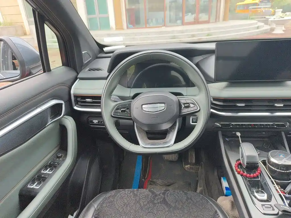 Geely Haoyue L — миниатюра 3