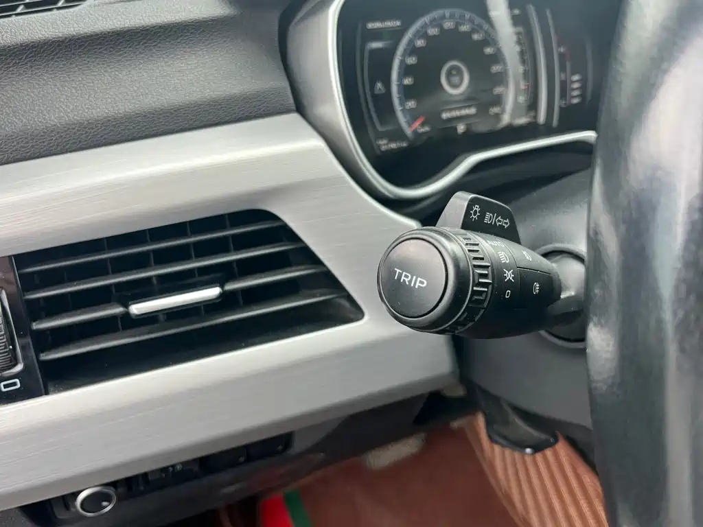 Geely Boyue — миниатюра 12