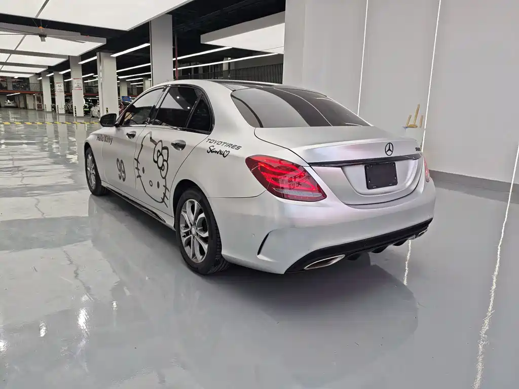 Mercedes-Benz C-Class — миниатюра 7