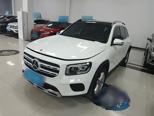 MERCEDES-BENZ GLB 2022