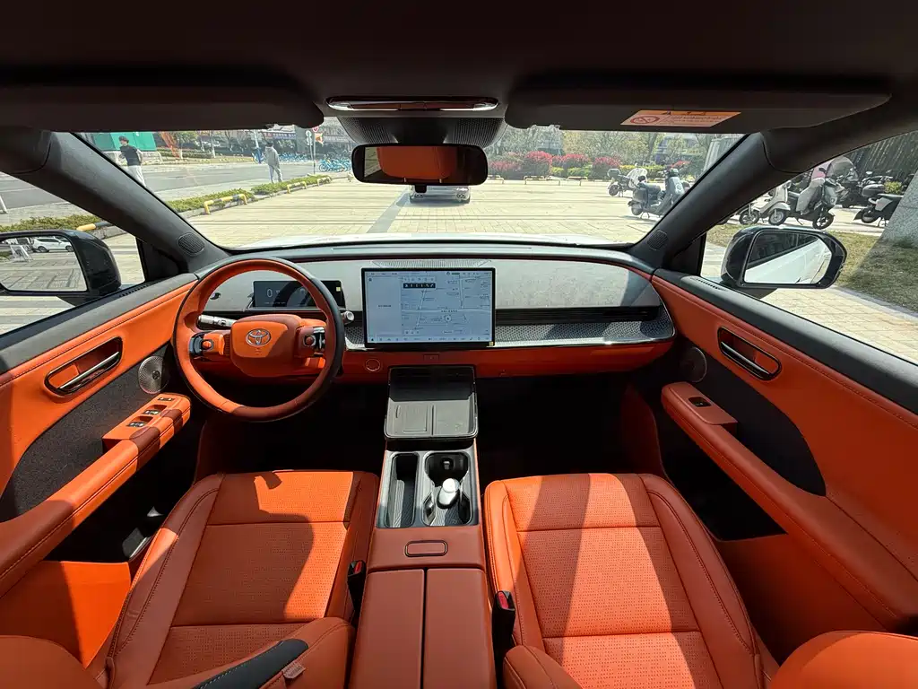 TOYOTA PLATINUM WISDOM 3X