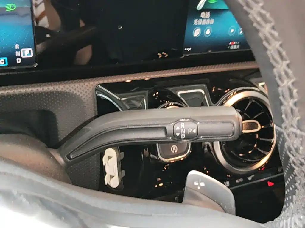 Mercedes-Benz A-Class — миниатюра 14