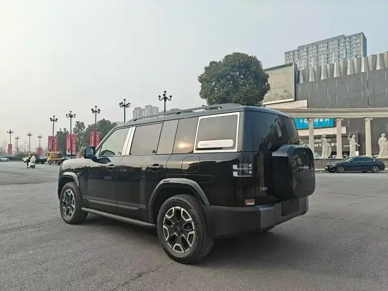 Fangchengbao Leopard 7 7 2025 200KM Max