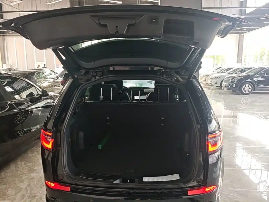 Land Rover Discovery Sport — миниатюра 15
