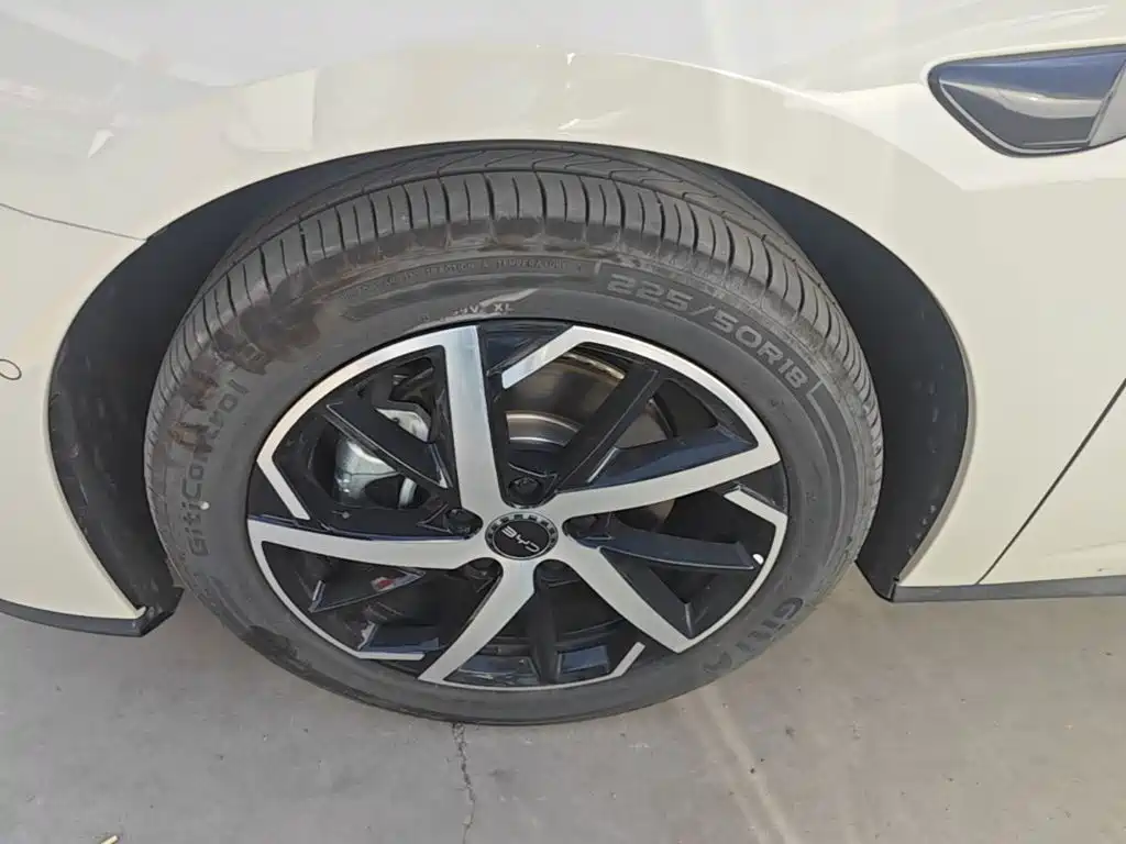 BYD Seal 07 DM-i — миниатюра 23