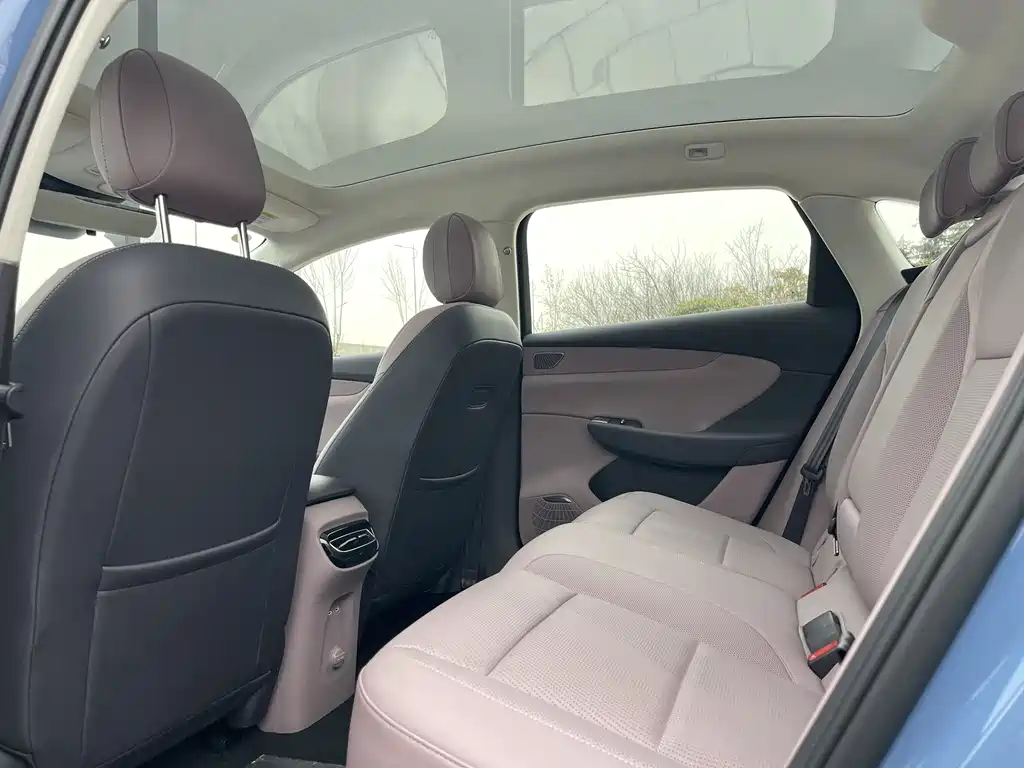 Hongqi HONGQI TIANGONG 05