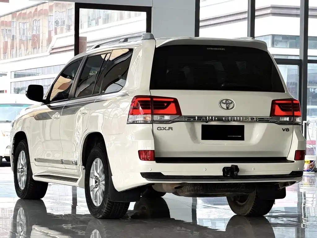 Toyota Land Cruiser 2019 4.0L AT