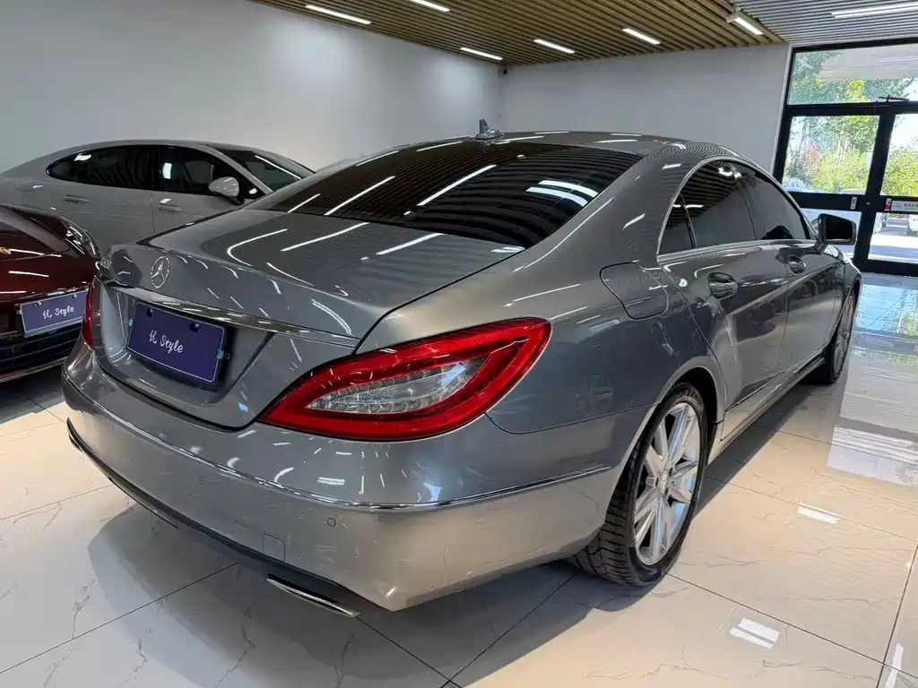 Mercedes-Benz CLS — миниатюра 3