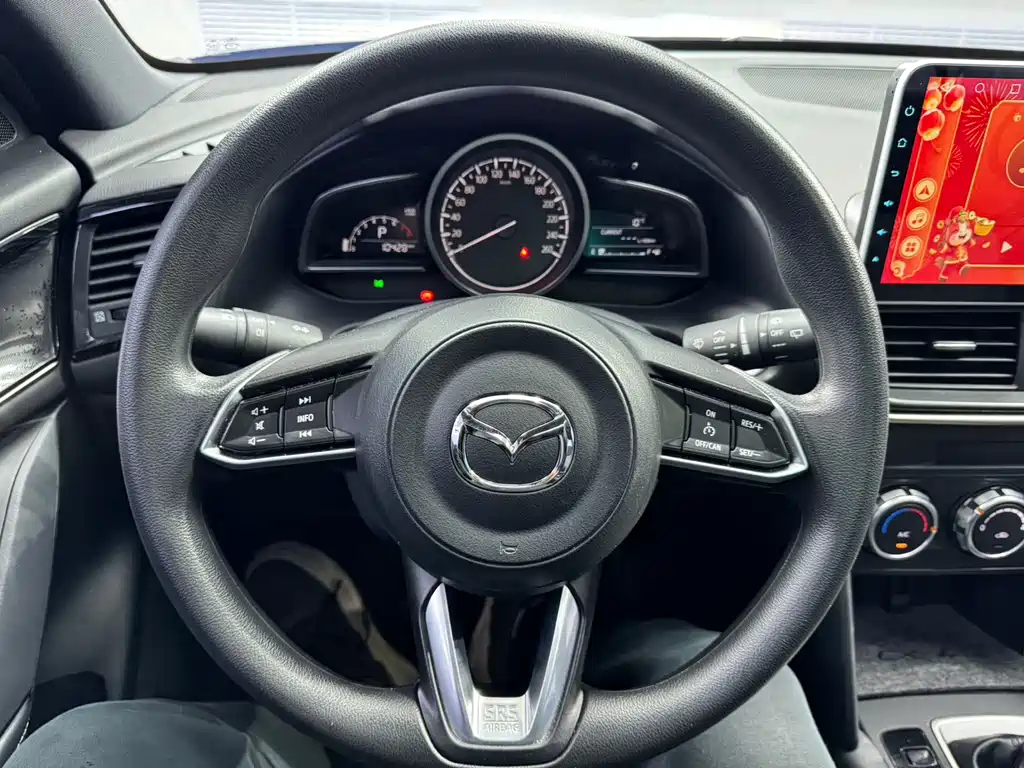 MAZDA CX 4