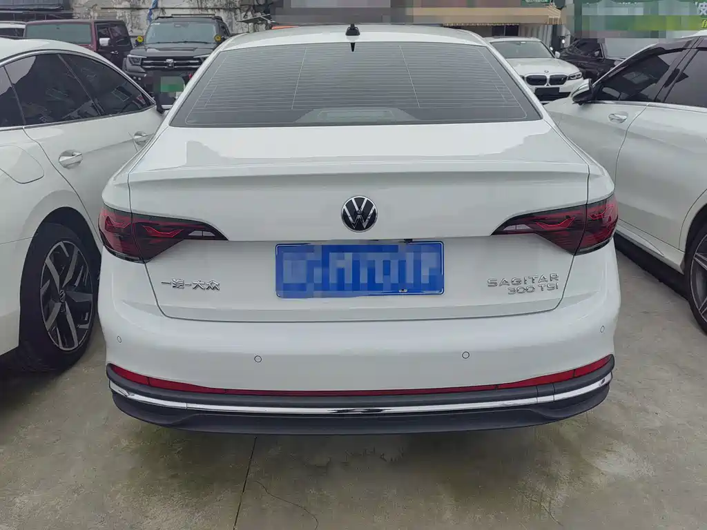 Volkswagen Sagitar — миниатюра 8