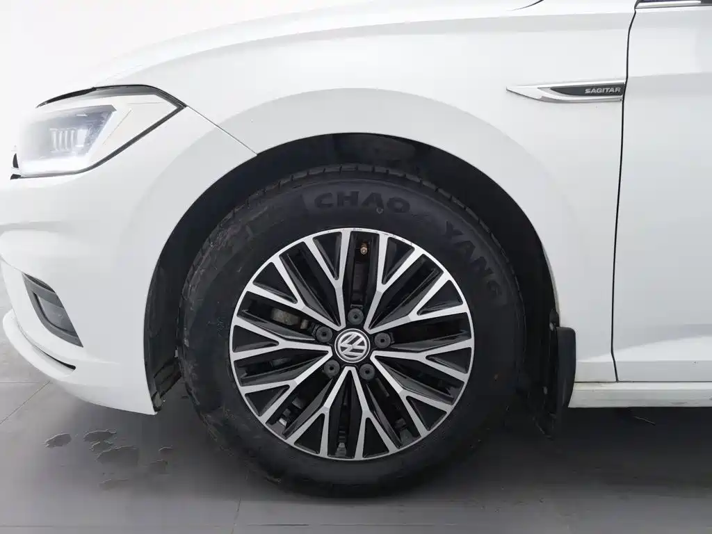 Volkswagen Sagitar — миниатюра 17