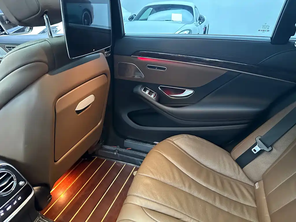 MERCEDES-BENZ S CLASS