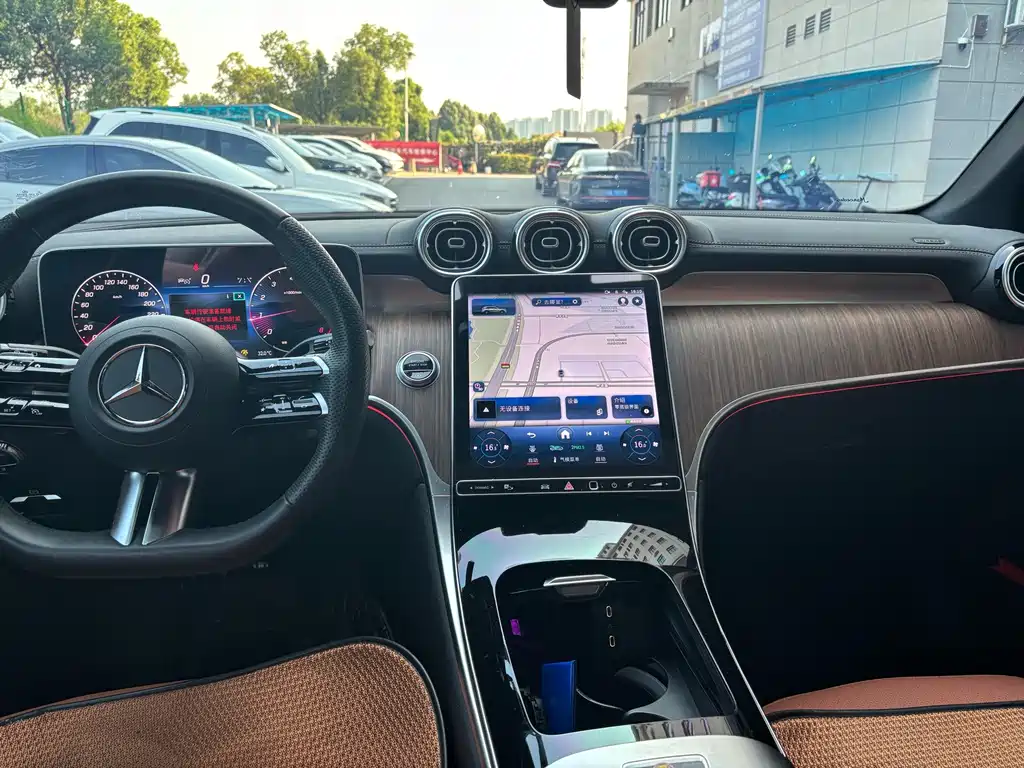 Mercedes-Benz GLC — миниатюра 5