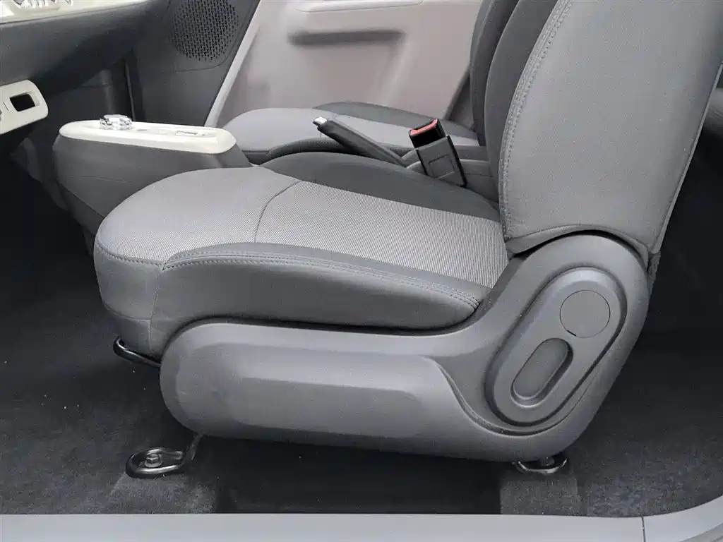 CHANGAN CHANGAN LUMIN