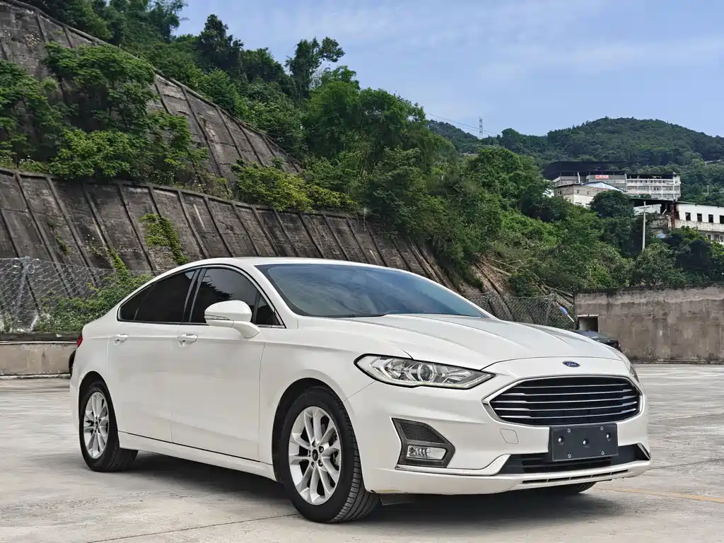 Ford Mondeo 2018 EcoBoost 200 Fashion VI