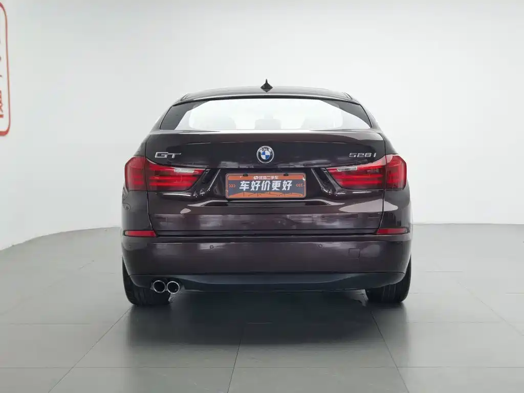 BMW 5 Series GT 5 GT 2014 528i Lead