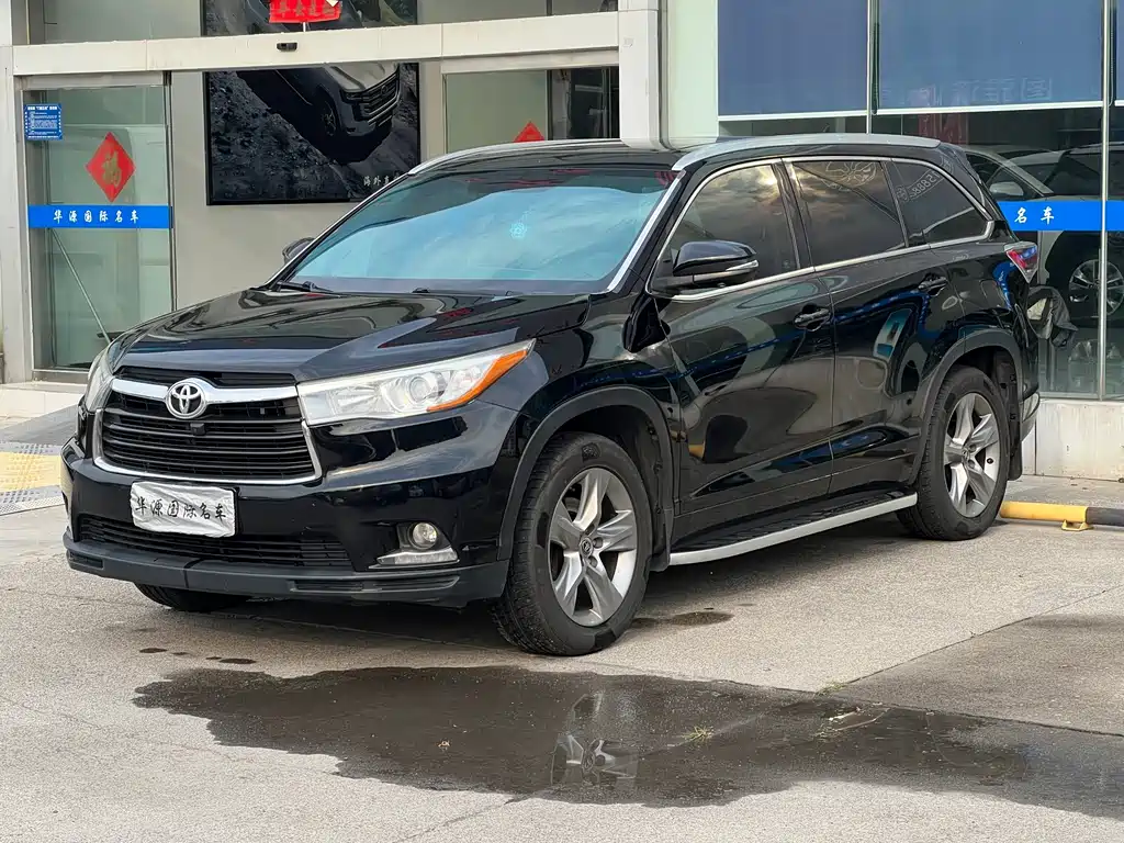 Toyota Highlander — миниатюра 3
