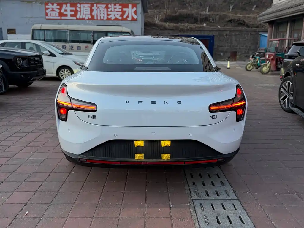 XIAOPENG MONA M03