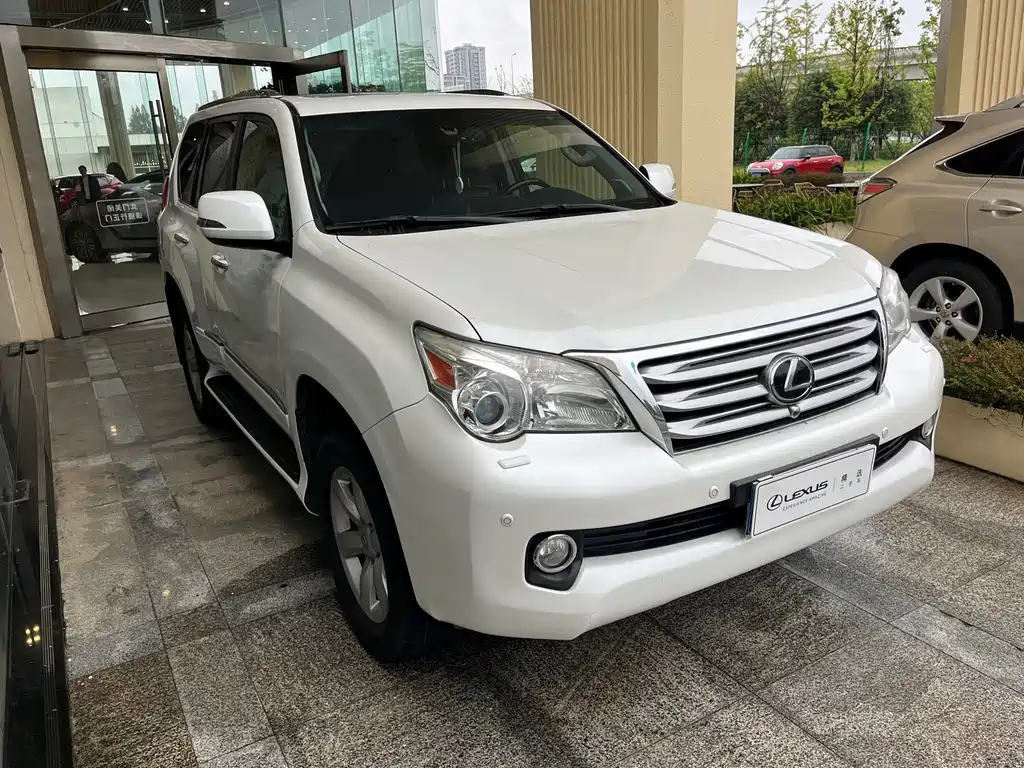 Lexus GX — миниатюра 3