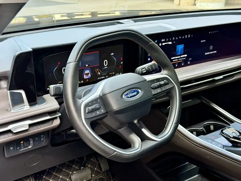 Ford Edge — миниатюра 20