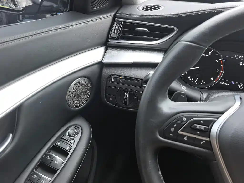 Infiniti QX50 — миниатюра 16