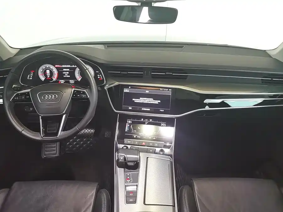 Audi A6L 2021 40 TFSI Luxury