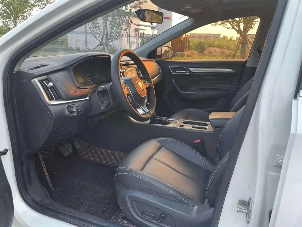 Roewe i6 Classic — миниатюра 10